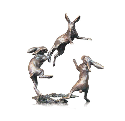 Butler & Peach ‘Bronze Hares Dancing’ bronze 7x7x6cm