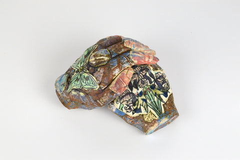 Helen Nottage 'Iris and Hummingbird Hands' ceramic 8x16x16cm