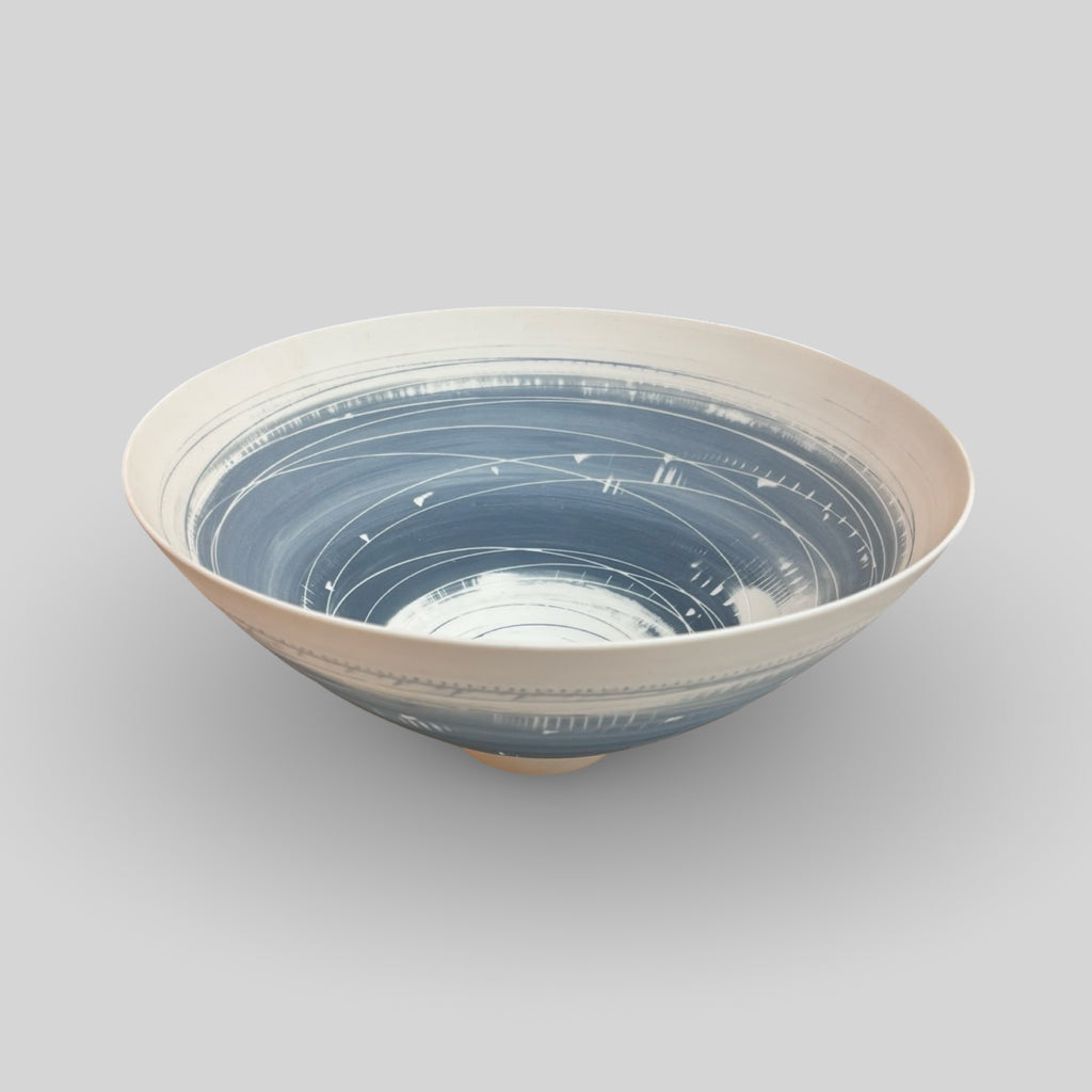 Original ceramic by Ali Tomlin, available to purchase at Iona House Gallery in-store and online.
