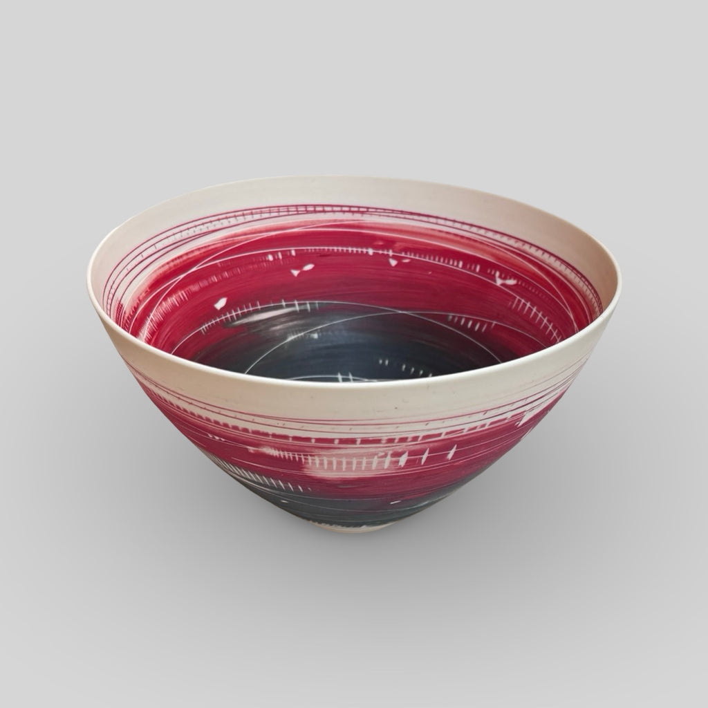 Original ceramic by Ali Tomlin, available to purchase at Iona House Gallery in-store and online.