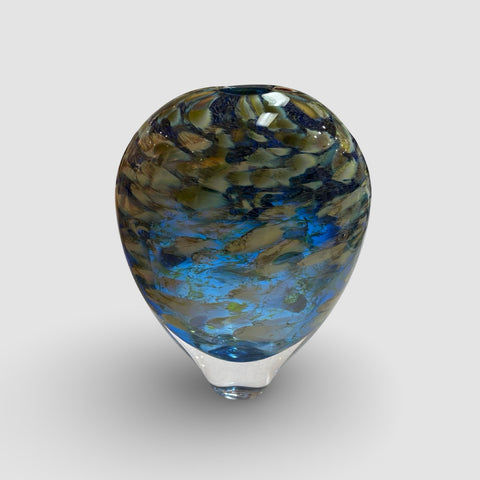 David Flower 'Hydrangea Pebble Vase' glass H27xW20cm