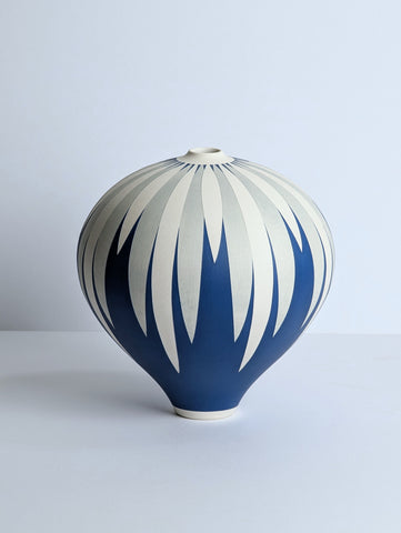 Georgie Gardiner 'Blue, Grey and White Daisy Vessel' ceramic H19xD17cm