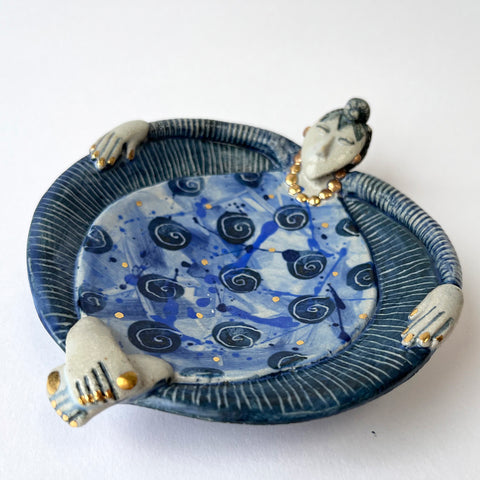 Helen Martino 'Dishy Lady Floating Happily' ceramic H4.5xL15xW12.5cm