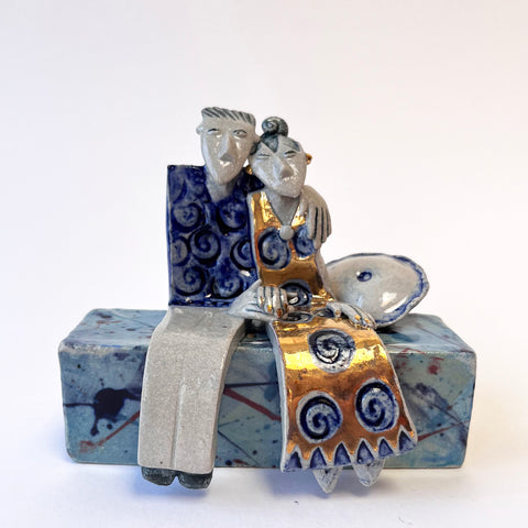 Helen Martino 'Holding Hands' ceramic H11xW12.5xD8cm