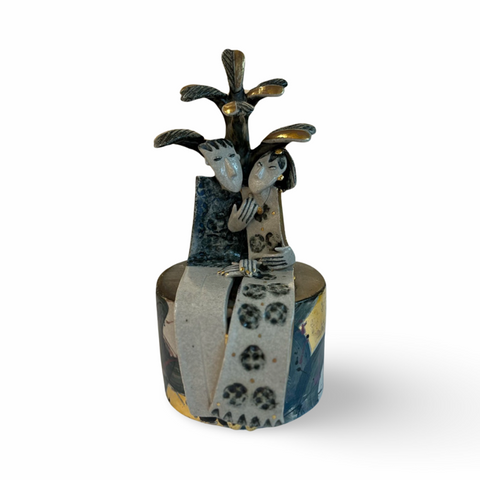Helen Martino ‘In the Shade of the Tree’ ceramic 20x10x10cm
