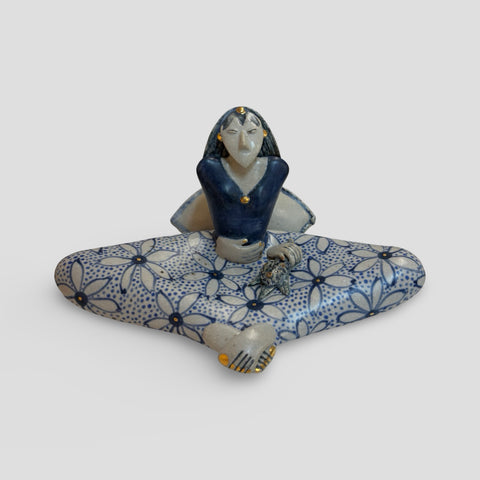 Helen Martino ‘Peaceful’ (133) ceramic H10xW20xD14cm