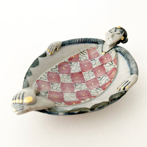 Helen Martino 'Sweet Dishy Lady' ceramic H4.5xW16.5xD11cm