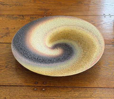 Jon Bull 'Large lava platter' ceramic D38cm