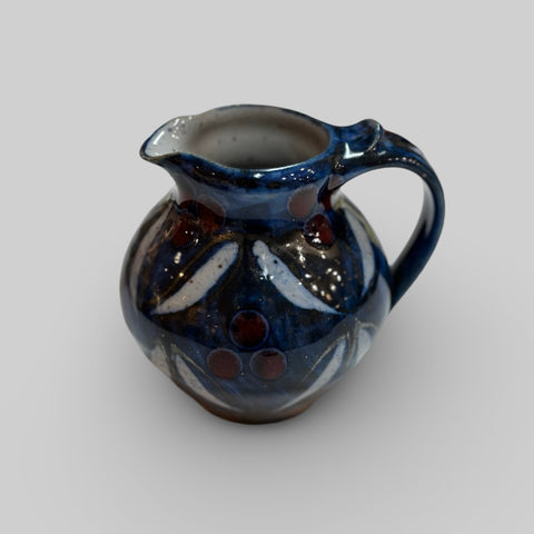 Robert Goldsmith 'Cream Jug' ceramic 11x11x9cm