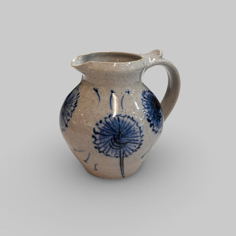 Robert Goldsmith 'Alliums Cream Jug' ceramic H10xD11cm