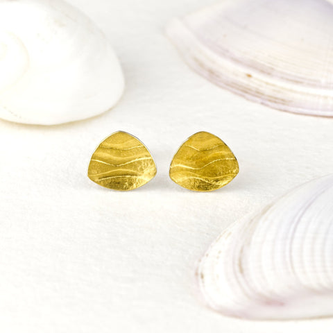 Sandra Elizabeth 'Sterling silver clam shell stud earrings with 24 carat gold' 12x9mm
